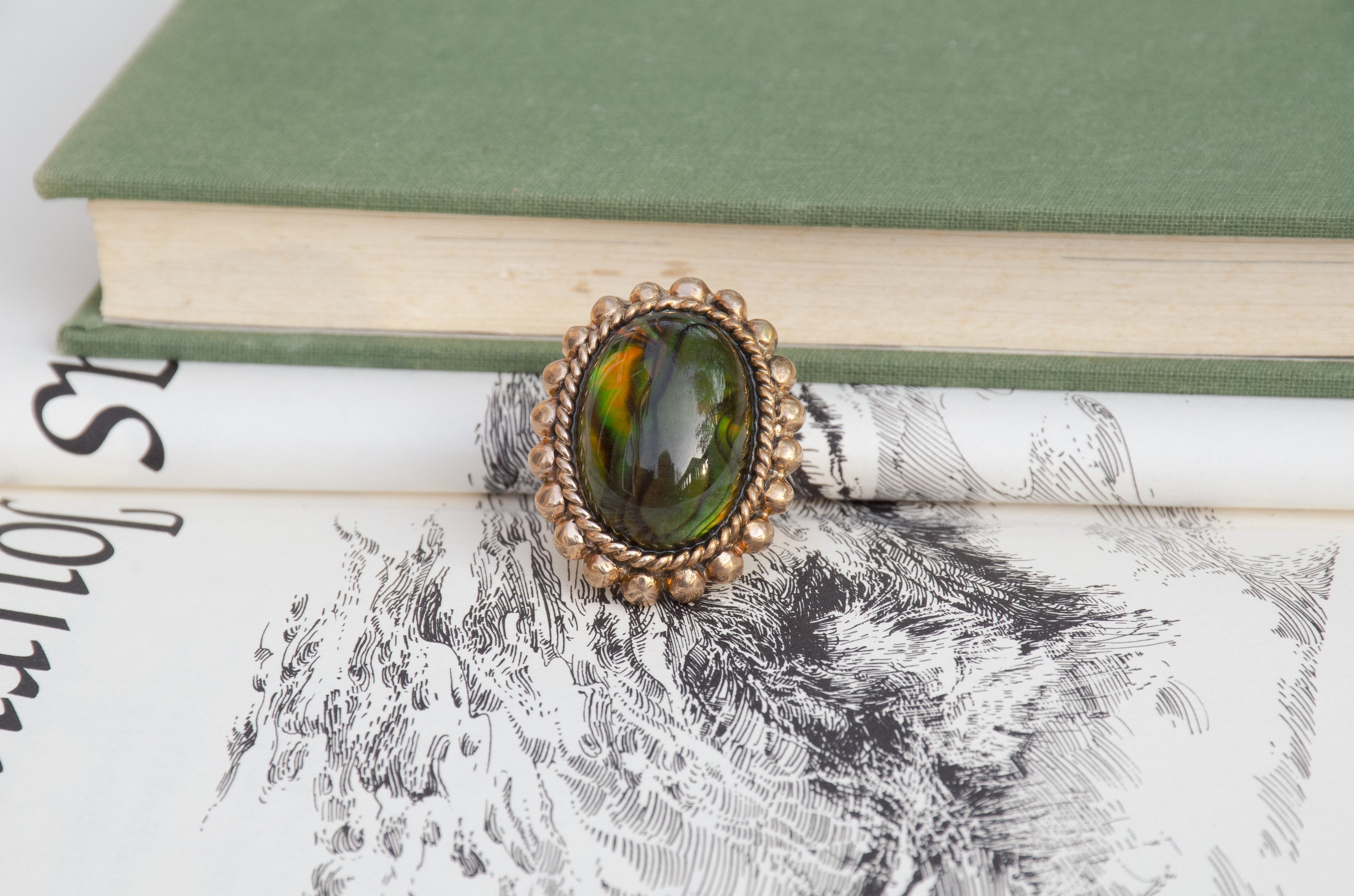 Vintage Stephen Dweck Abalone & Rock Crystal Doublet Ring