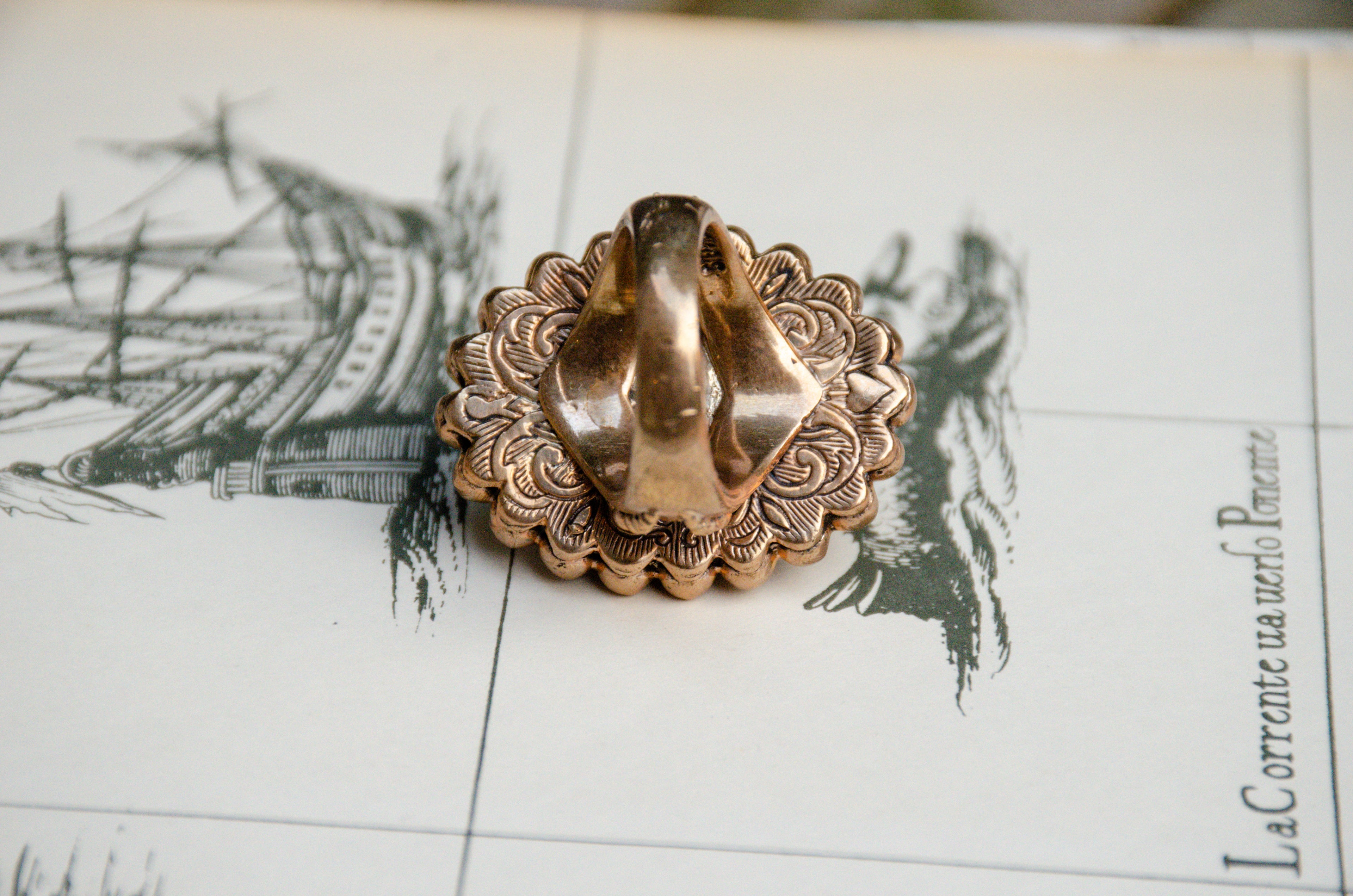 Vintage Stephen Dweck Abalone & Rock Crystal Doublet Ring